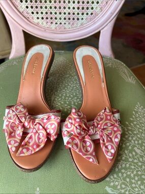 Liz Claiborne shoes